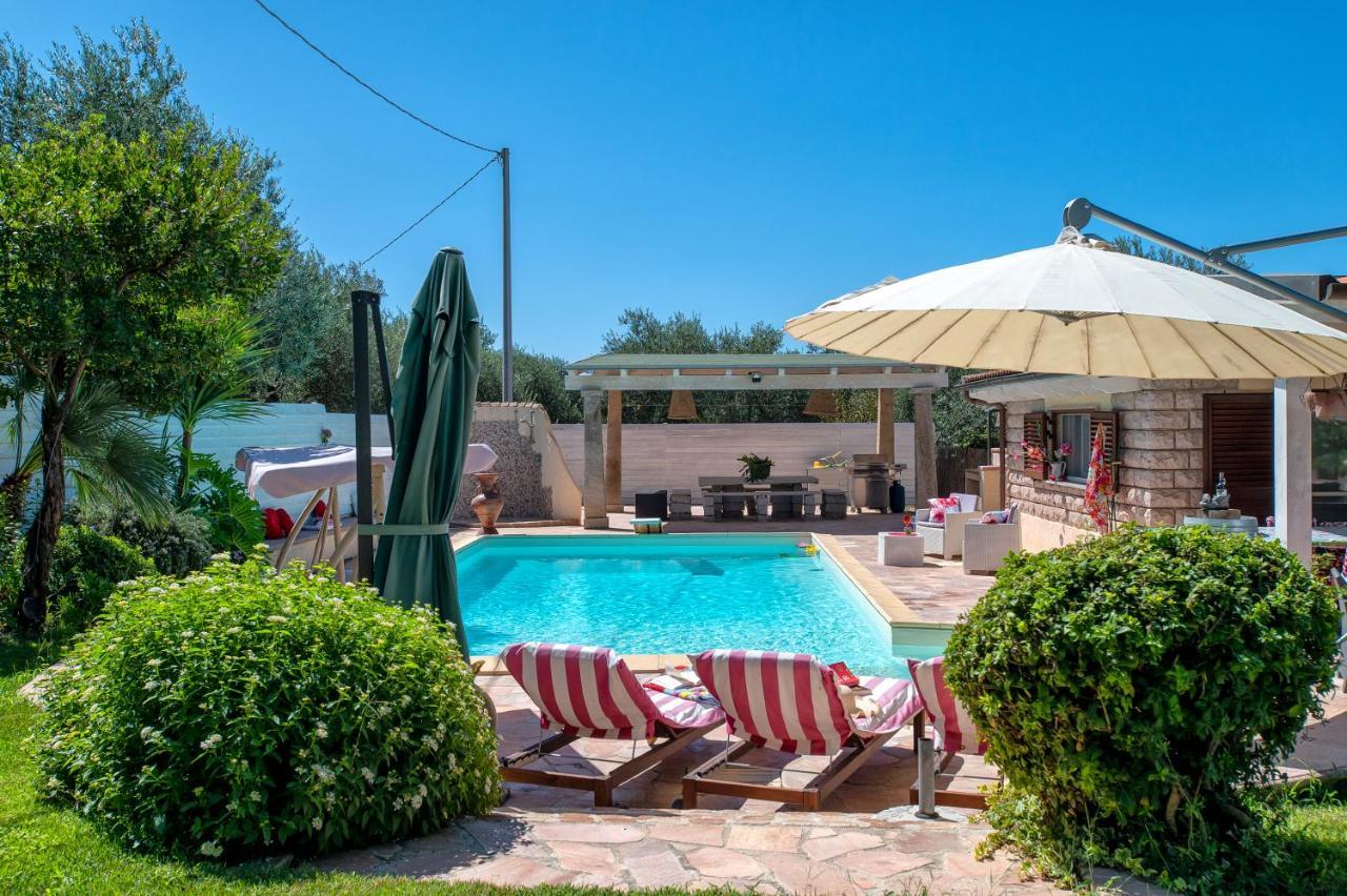 Villa Sunflower ألغيرو المظهر الخارجي الصورة